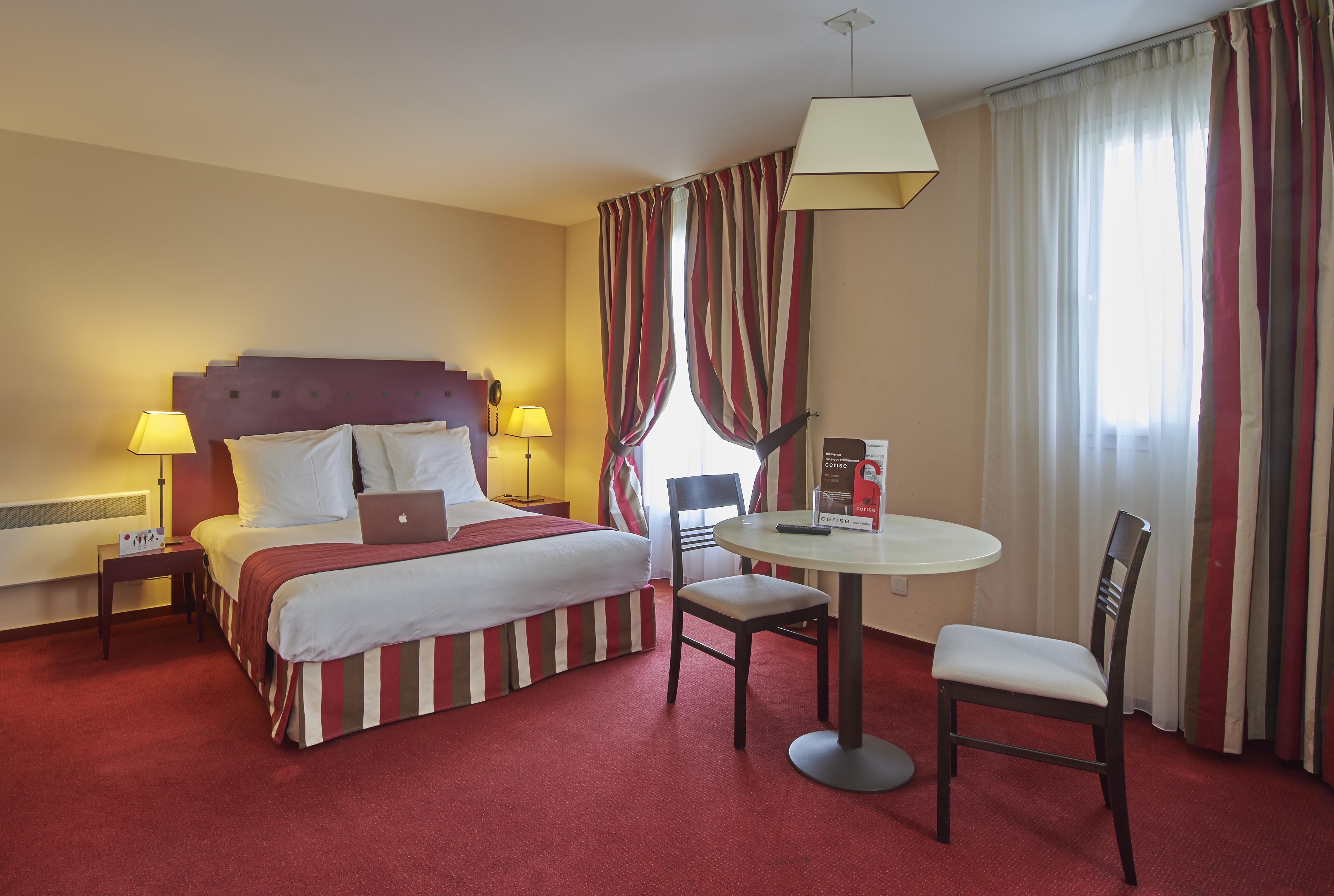 Hotel Cerise שאטו מראה חיצוני תמונה