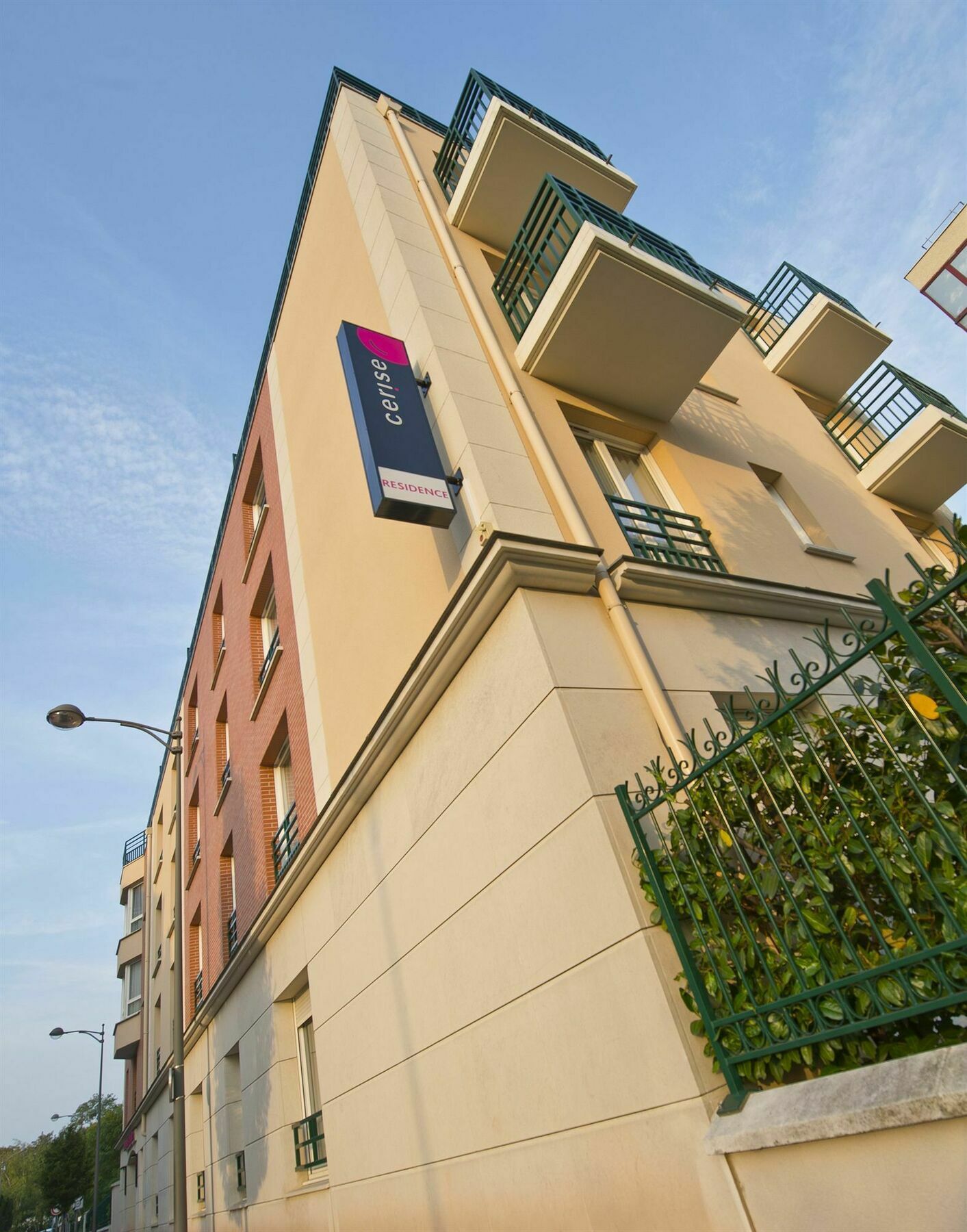 Hotel Cerise שאטו מראה חיצוני תמונה