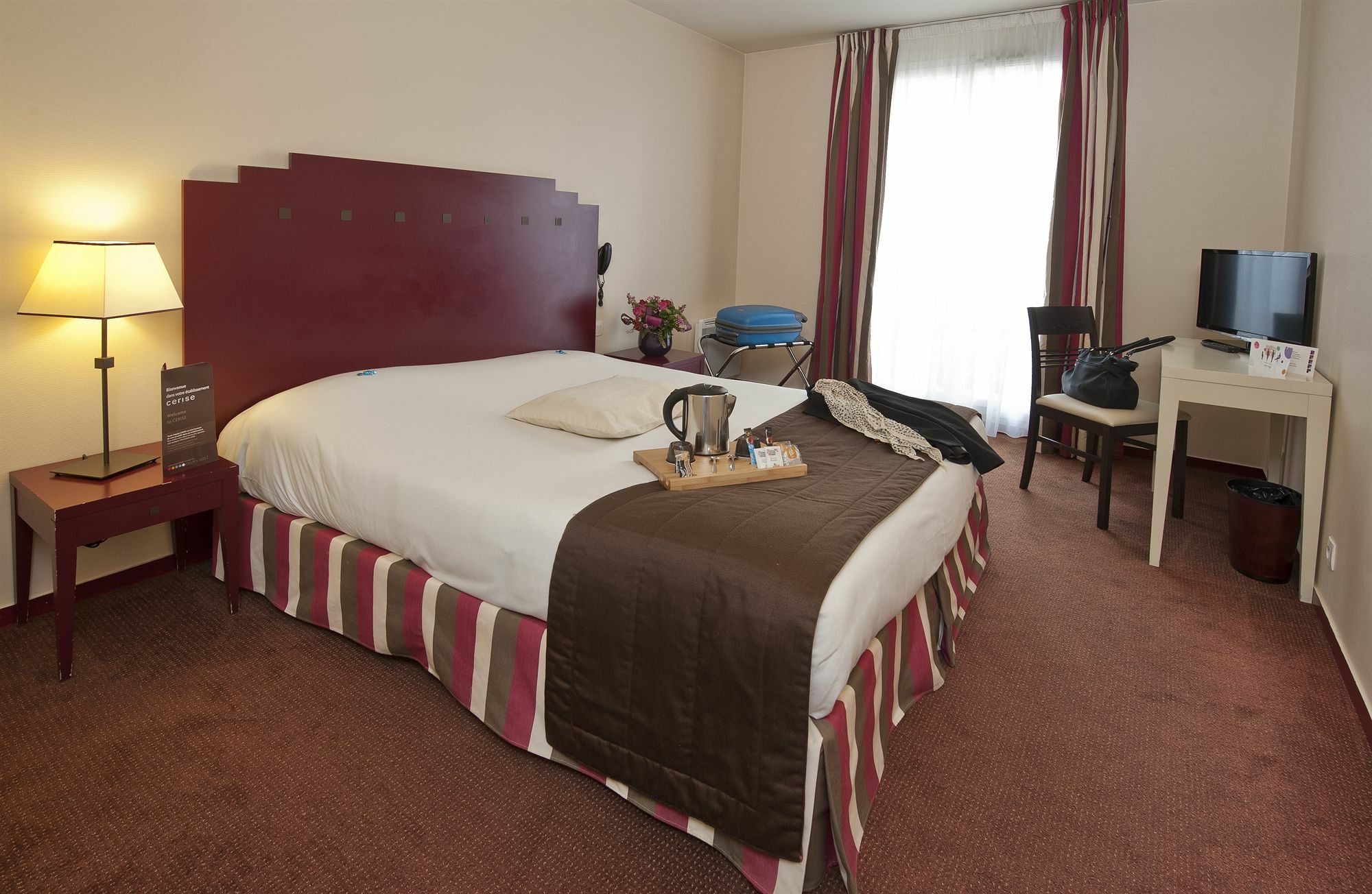 Hotel Cerise שאטו מראה חיצוני תמונה